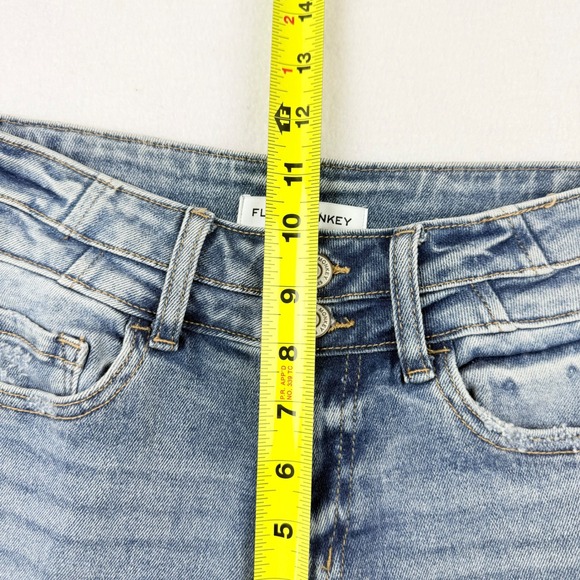 Flying Monkey Women's Distressed Flare Leg Stretch Blue Jeans Sz 27 Raw Hem NWT - Picture 9 of 10